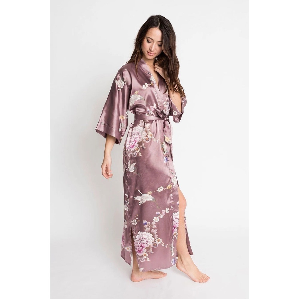 KIM + ONO Chrysanthemum & Crane Long Belted Kimono Robe in Light Pink